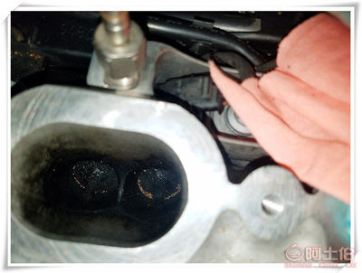 【北京保時(shí)捷帕拉梅拉核桃砂清洗氣門(mén)積碳保養(yǎng)】北京安馳暢達(dá)汽車(chē)配件銷(xiāo)售中心 - 產(chǎn)品庫(kù)